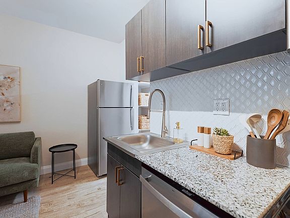 2nd image of 7928 Gessner Dr #307