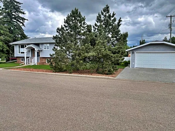 5115 W Riverside Dr, Vermilion, AB T9X 1T8