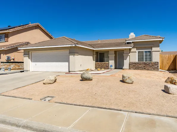 2184 Westpark Dr, Rosamond, CA 93560