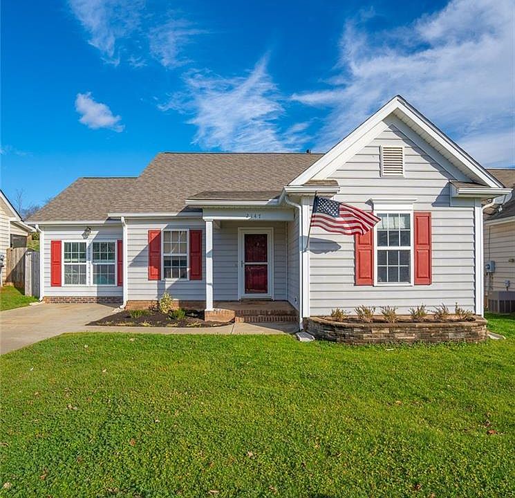 1st image of 2147 Wexford Way