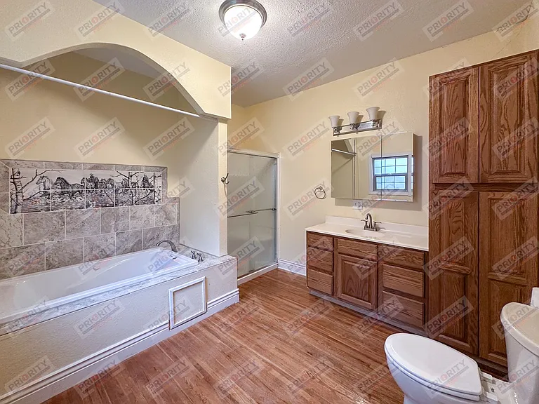 402 S Warren Ave — Photo 12
