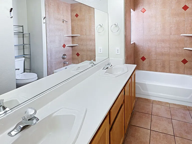 1755 Beechnut Ave — Photo 25