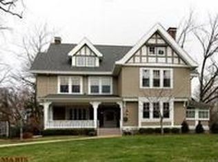 225 Oakwood Ave, Saint Louis, MO