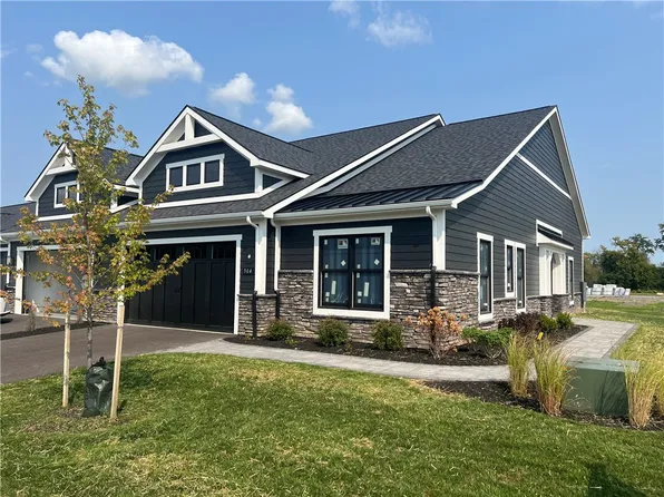 304 Charles Herrmann Way, Penn Yan, NY 14527