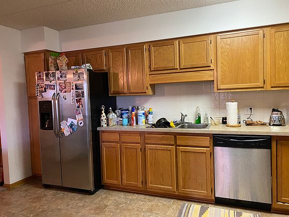 5th image of 6430 W Berteau Ave APT 204