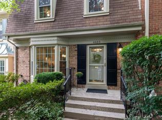 4635 Briar Patch Ct, Fairfax, VA 22032