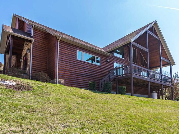 5th image of 303 The Lodges Dr