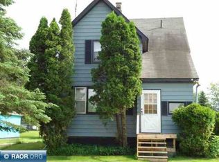 1822 E 26th St, Hibbing, MN 55746