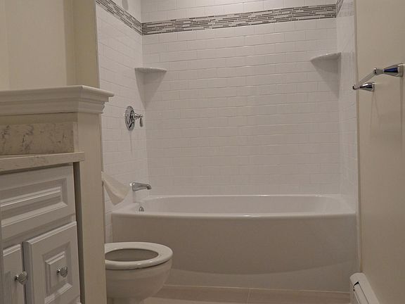 4th image of 63 Kendall St #C