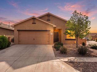 3020 Bosque De Oro Dr SW, Albuquerque, NM 87121
