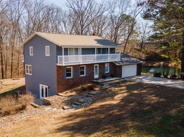 16578 N Oak Hill Ln, Mount Vernon, IL 62864