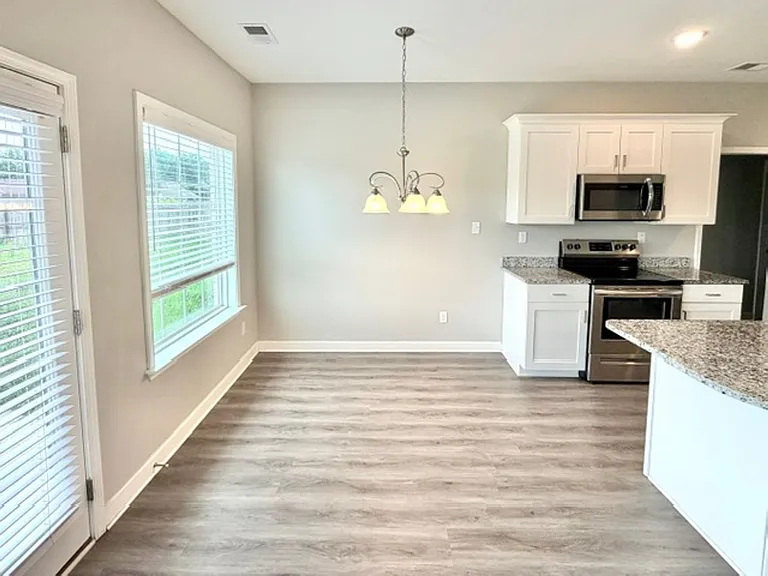 5893 Tucker Landing Dr — Photo 5