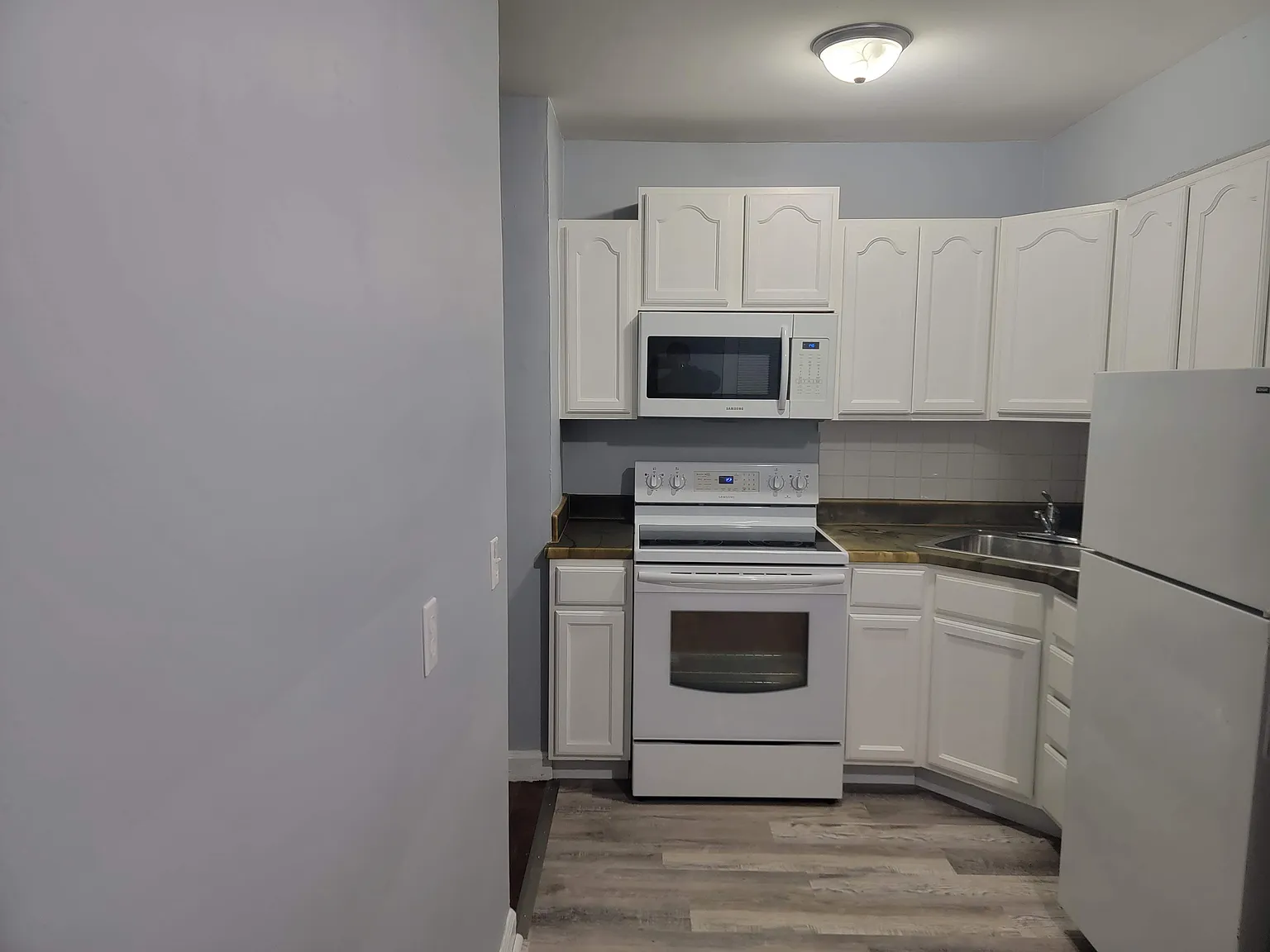 852 Negley Ave — Photo 4