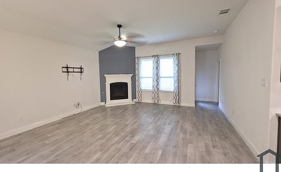 4th image of 4008 Dusk Dr