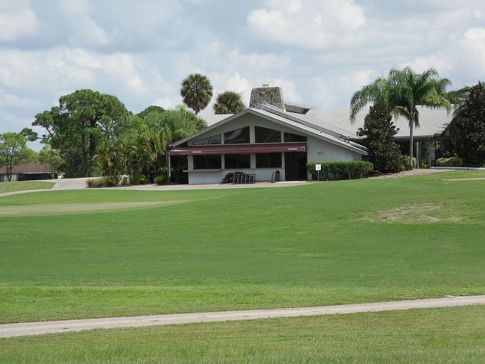 GOLF COURSE VIEW