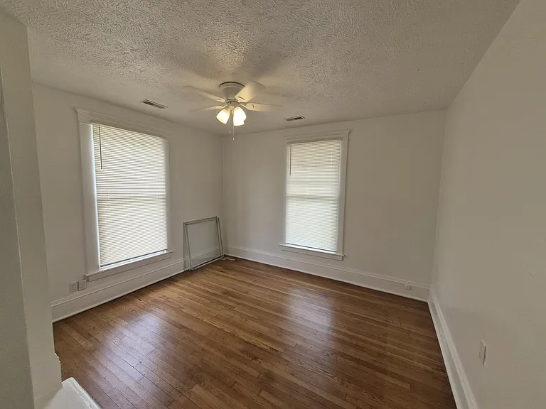 113 Delaware Ave — Photo 17