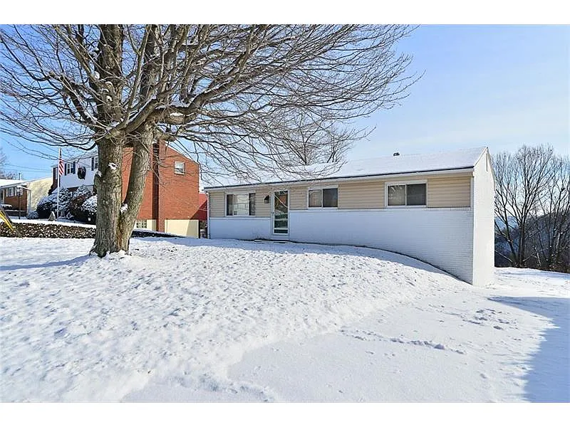 171 William Cir photo 1