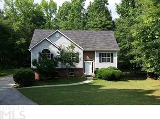 70 Bretts Bnd, Sharpsburg, GA 30277