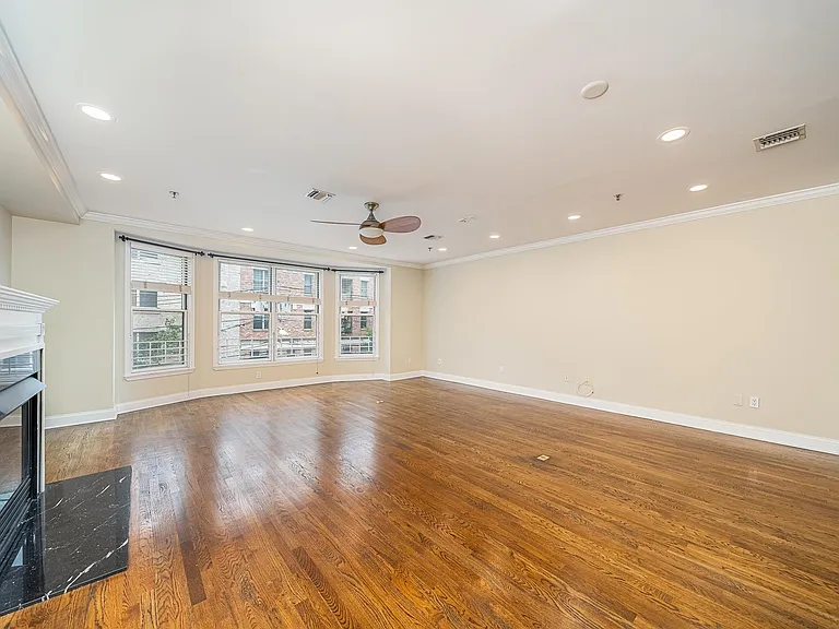 84 Jefferson St — Photo 13