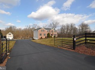 137 Springfield Meeting House Rd, Jobstown, NJ 08041