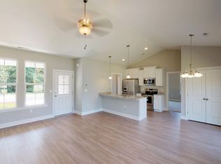 29 Wimbledon Ct #8, Pawleys Island, SC 29585