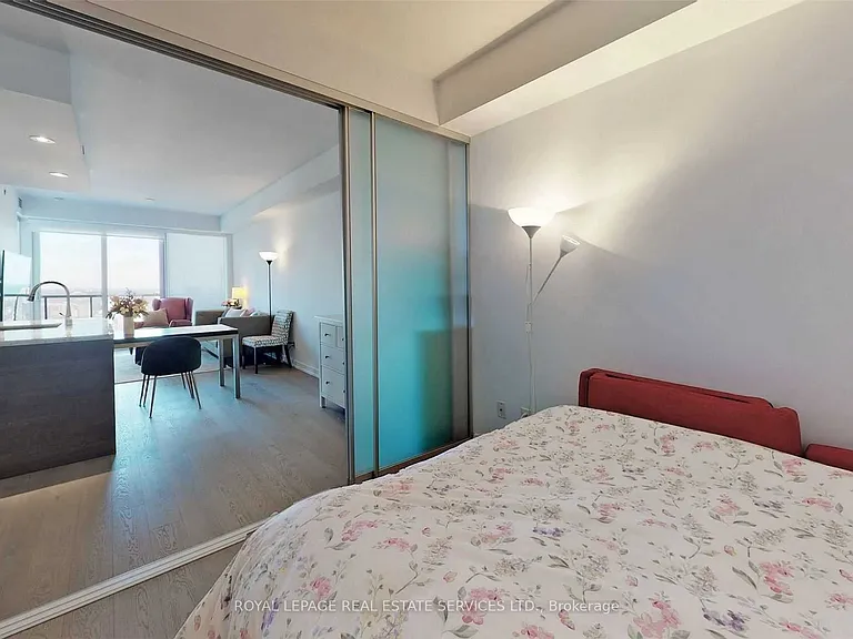 488 University Ave #2703 — Photo 34