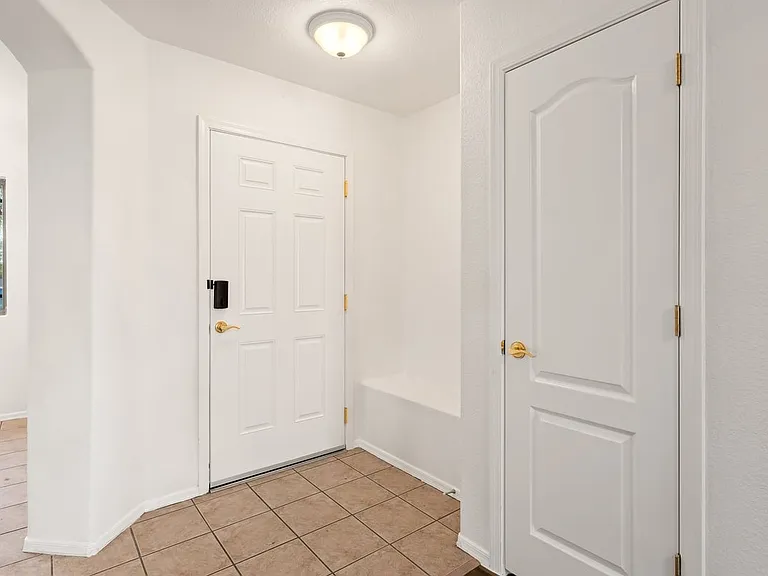 6322 W Desert Laurel Ln — Photo 14