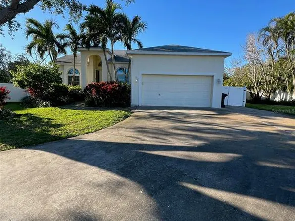 4399 51st Ave S, Saint Petersburg, FL 33711