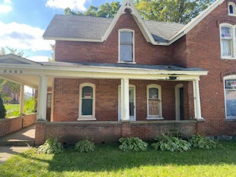 1st image of 3482 Washington St