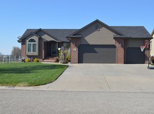 718 W Anderson Ave, Andale, KS 67001