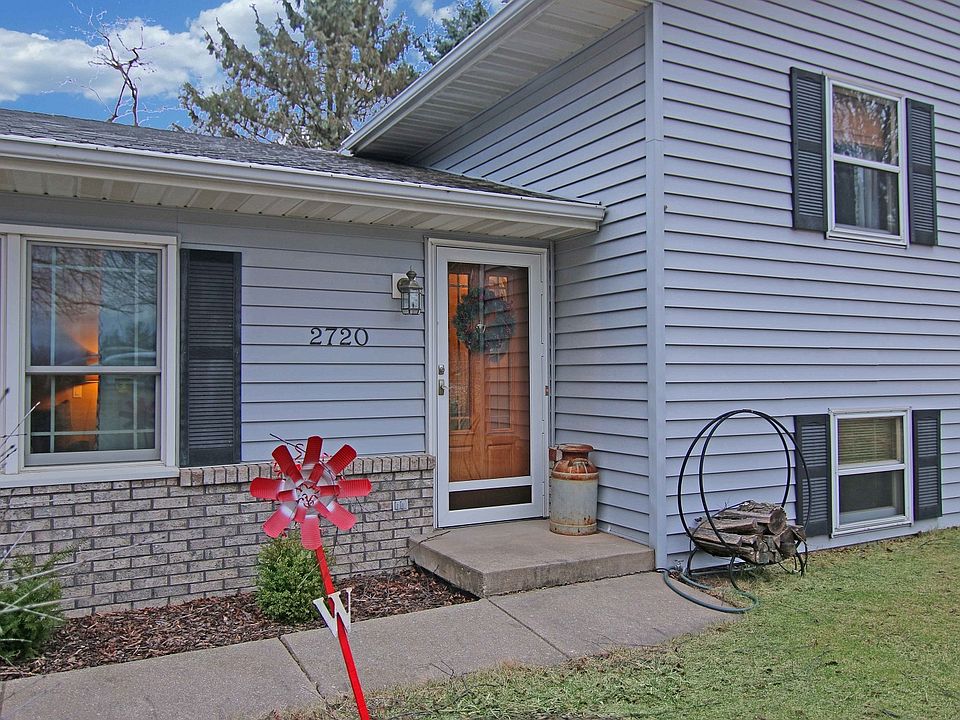 2nd image of 2720 Church St