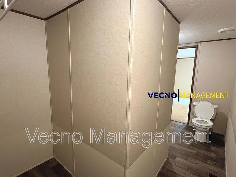 842 Corinne Dr #21 — Photo 10