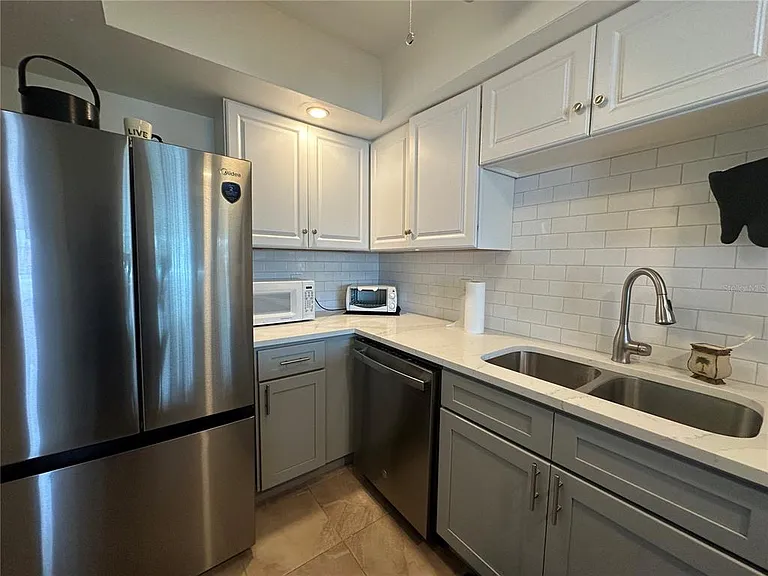 6161 Gulf Winds Dr #150 — Photo 9