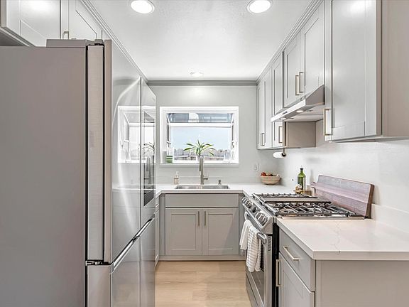 5th image of 1727 Potrero Avenue