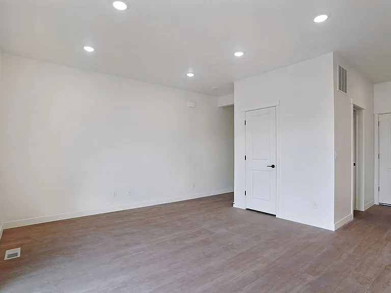 Ledger Cove Townhomes — Photo 6