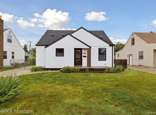 17772 Clark St, Riverview, MI 48193