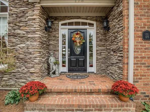 175 Orchard Park Dr, Advance, NC 27006