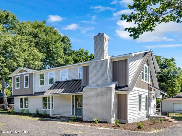 2950 Scotts Hill Loop Road, Wilmington, NC 28411