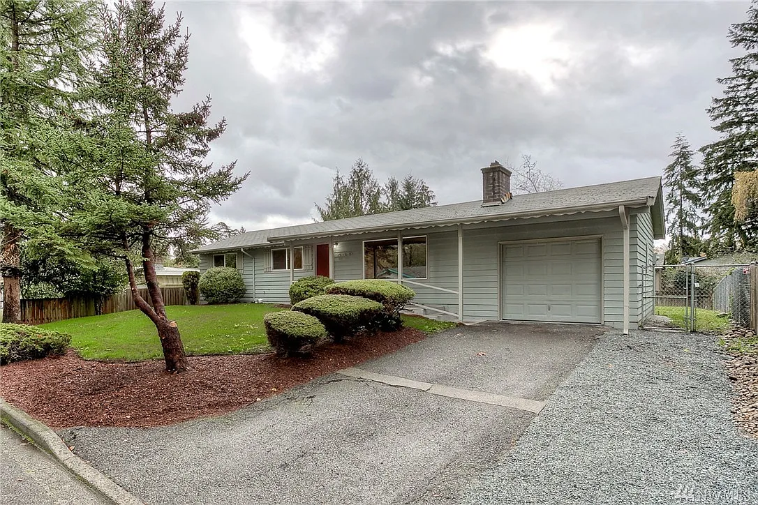 419 S 316th Pl photo 1