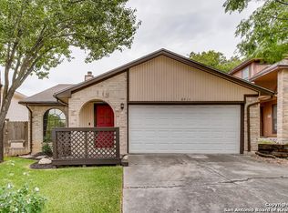 6411 Gray Rdg, San Antonio, TX 78233