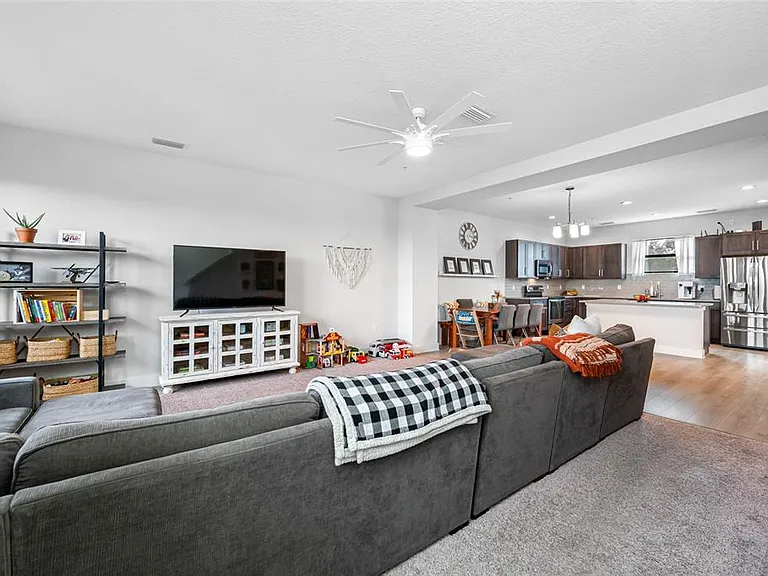 1171 25th Ln N — Photo 41