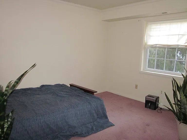 4 Brooking Ct #302 — Photo 13