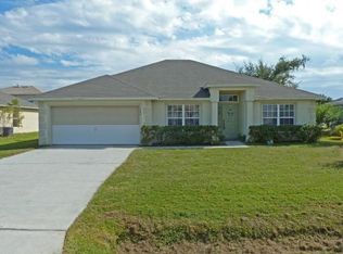 749 Parrot Ct, Poinciana, FL 34759