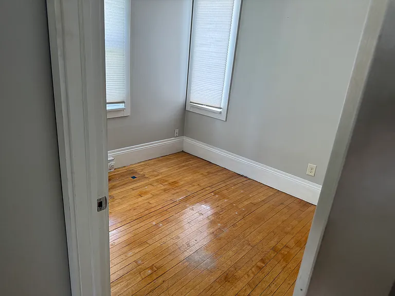 1214 Sherburne Ave #1 — Photo 8