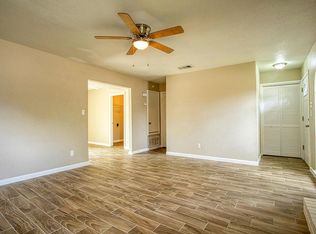 1556 Silverpines Rd, Houston, TX 77062