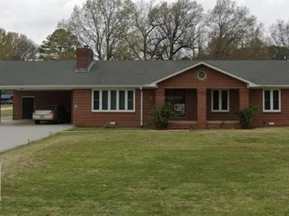 5303 Southwest Dr, Jonesboro, AR 72404