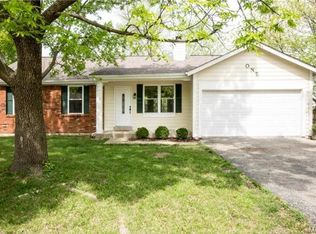 1 Banyan Ct, Saint Peters, MO 63376