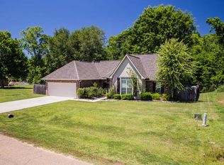 22039 S Ridge Dr, Ponchatoula, LA 70454