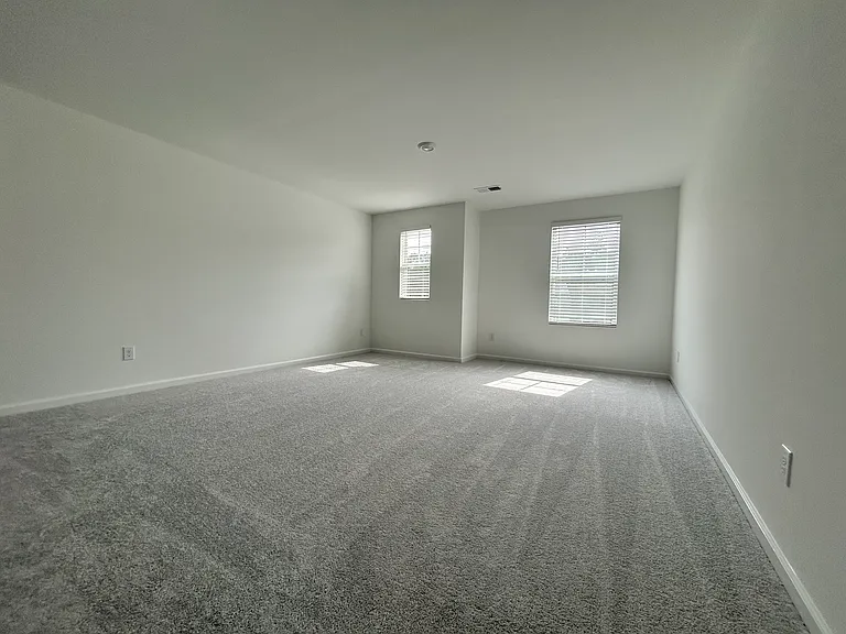 151 Hanover Dr — Photo 24