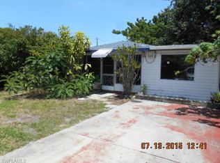 1013 Trail Terrace Dr, Naples, FL 34103